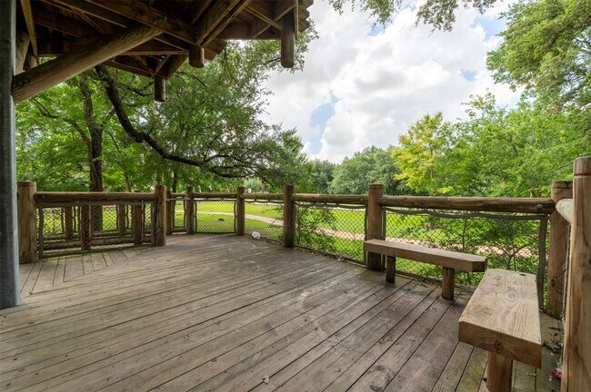 Building Photo - 19403 Trinity River Dr