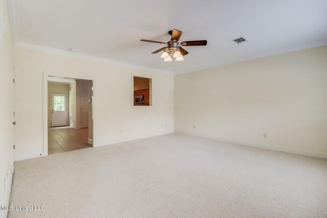 Building Photo - 908 Jefferson Dr