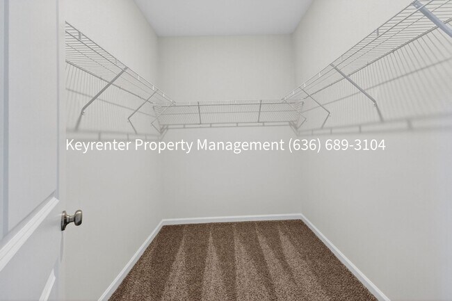 Building Photo - 825 Cedarwood Dr