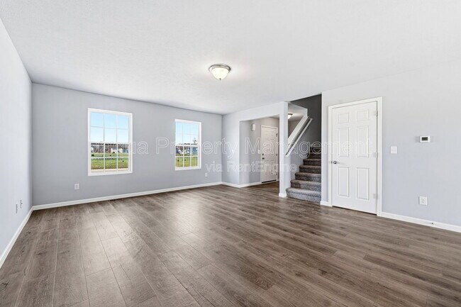 Building Photo - 25245 Vargas Ln