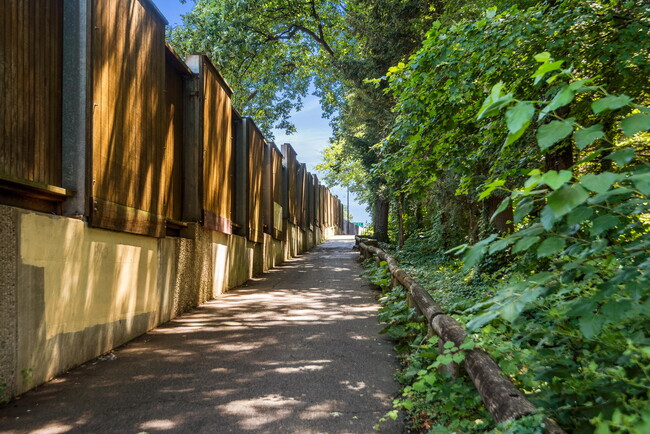 Walking/Biking Trail 2 - 2030 N Adams St