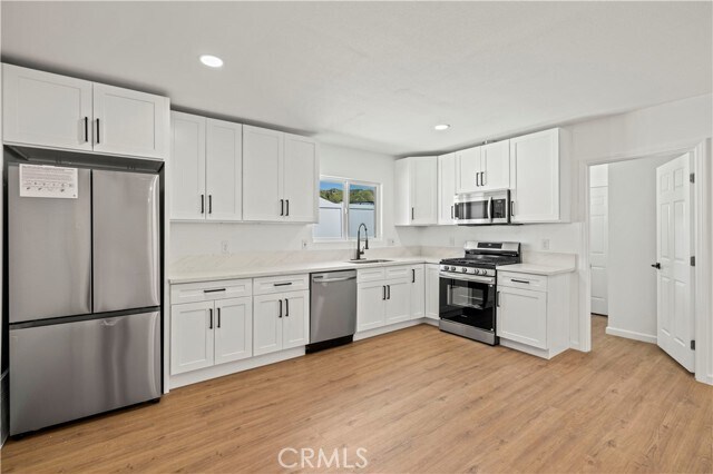 Building Photo - 11549 Kagel Canyon St