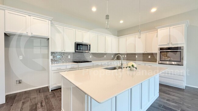 Building Photo - 22701 E Avenida Del Valle