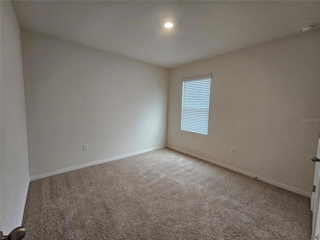 Building Photo - 1387 Berry Ln