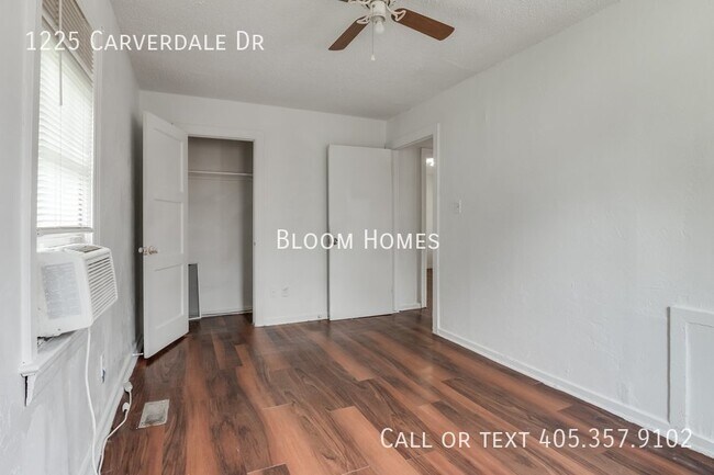 Building Photo - 1225 Carverdale Dr