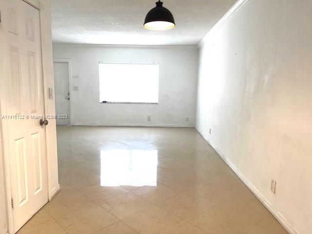 Building Photo - 2600 S Ocean Dr