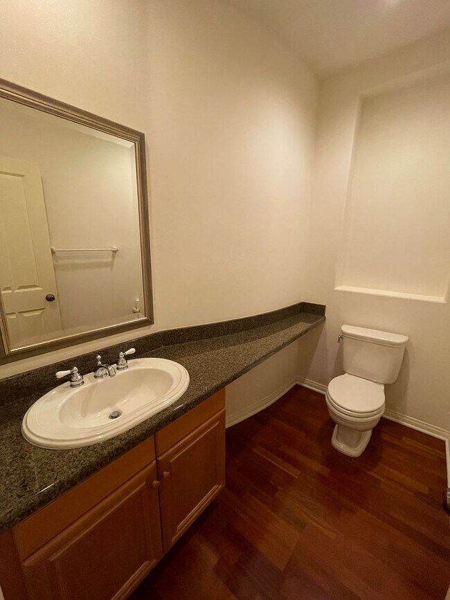 Building Photo - 9707 Deer Trail Dr