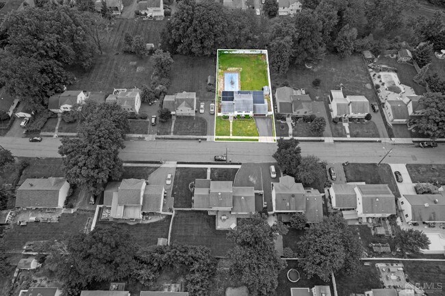 Building Photo - 41 Terry Ave