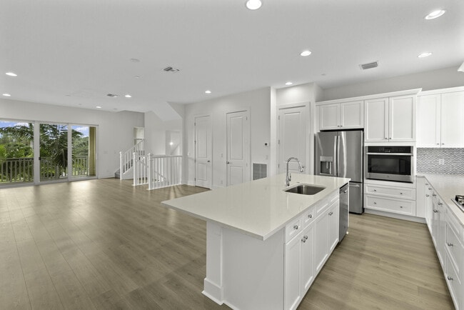 Building Photo - 5143 Beckman Ter
