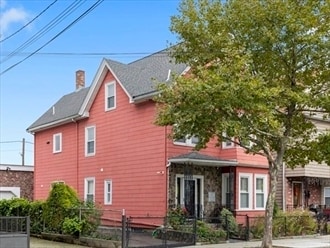 Building Photo - 329 Washington St