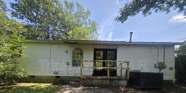 Building Photo - 8700 Winston Dr