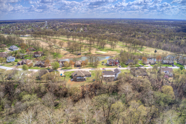 Building Photo - 117 Briarbrook Dr