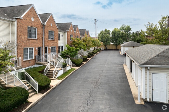 Building Photo - Stanford Place