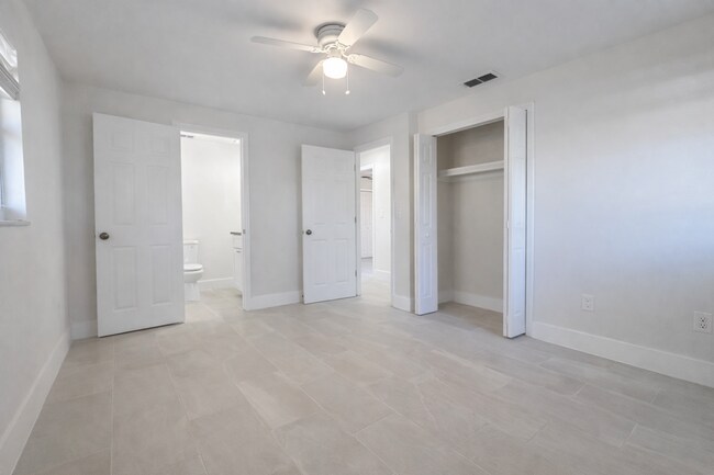 Building Photo - Beautifully Fully Remodeled 3-Bedroom Home with Carport, Indoor Laundry & Huge Fenced Yard!