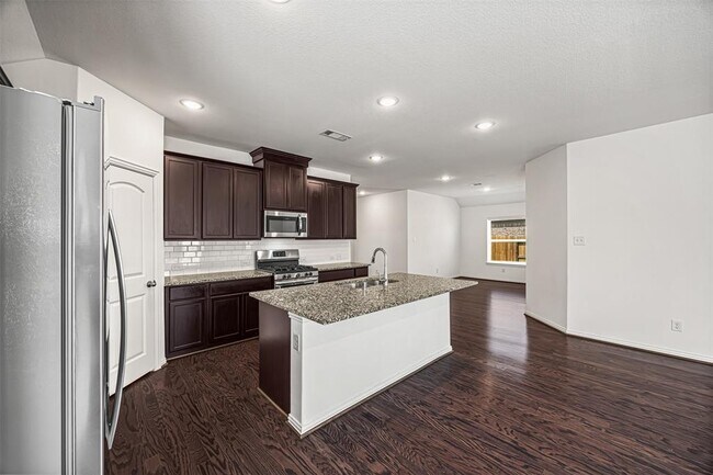 Building Photo - 21510 Monterrico Bay Dr