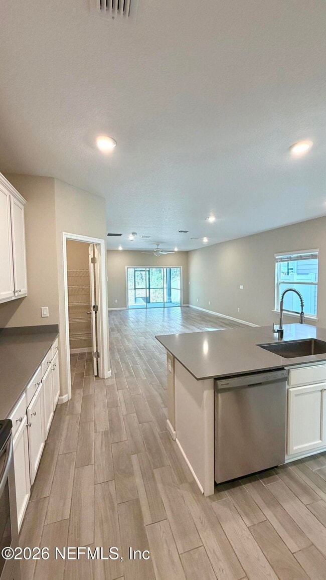 Building Photo - 12168 Blockhouse Crk Ct