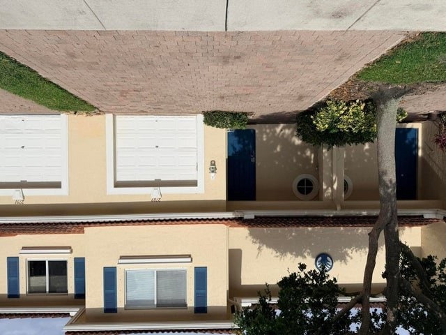 Building Photo - 2789 S Evergreen Cir