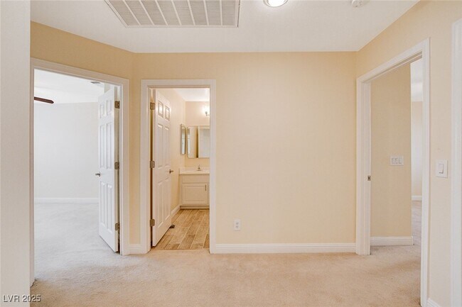 Building Photo - 432 Staghorn Pass Ave