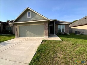 Building Photo - 3022 Dade Loop