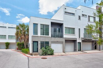 Building Photo - 4801 S Congress Ave