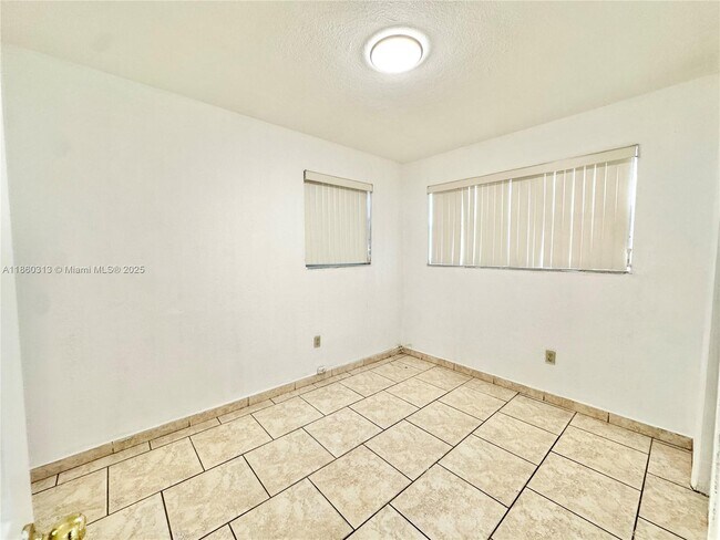 Building Photo - 1171 NW 58th Terrace