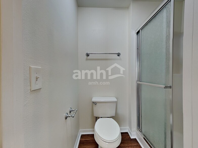 Building Photo - 2946 Mingo Dr