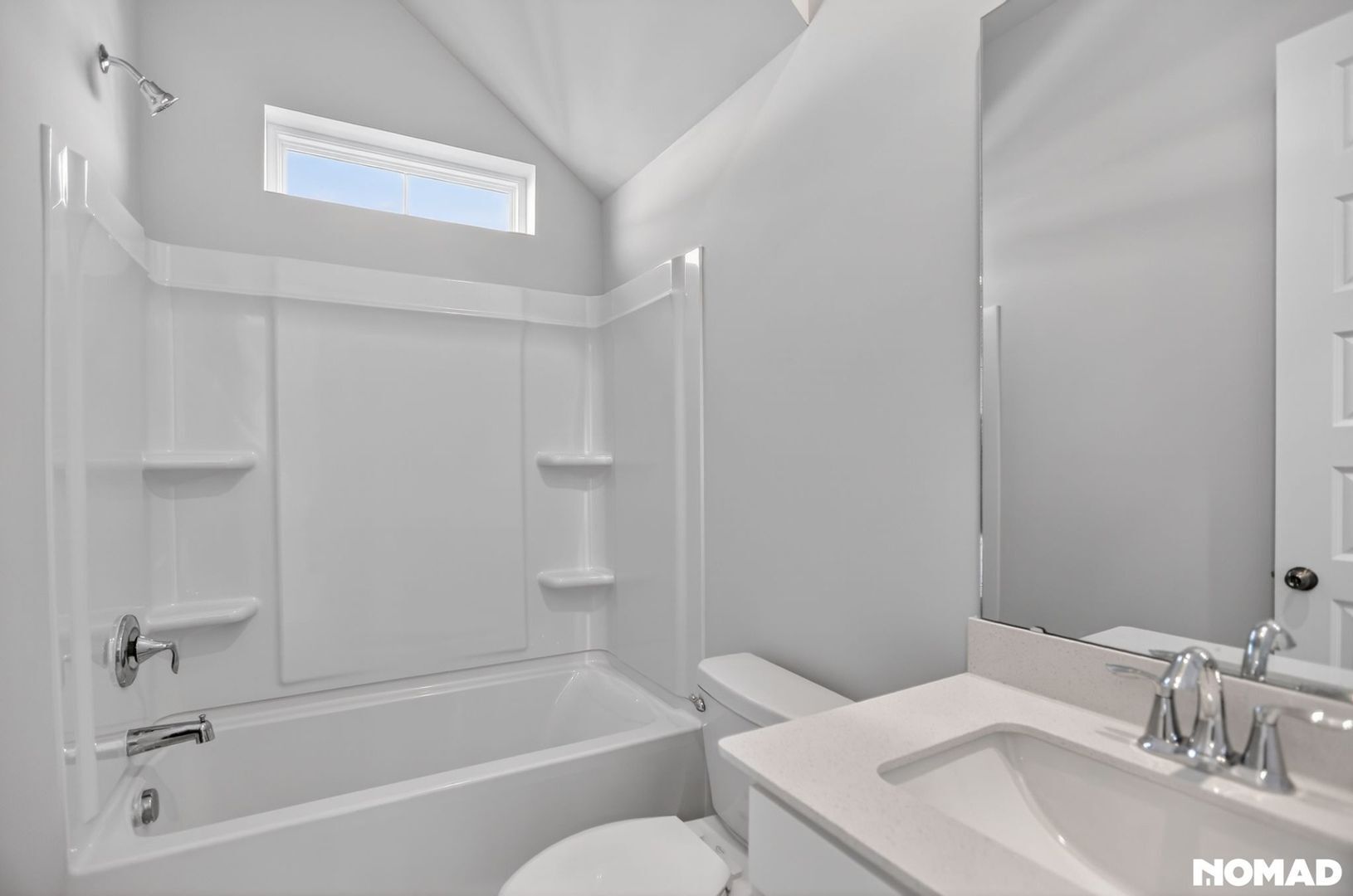 Building Photo - 319 Archar St