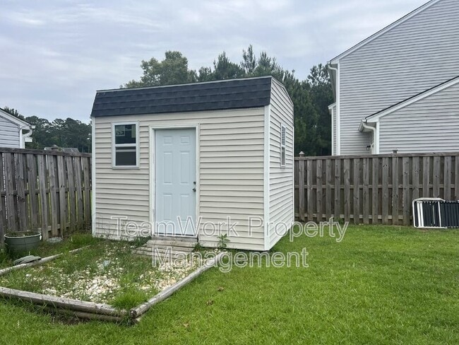 Building Photo - 3368 Kinross Ct