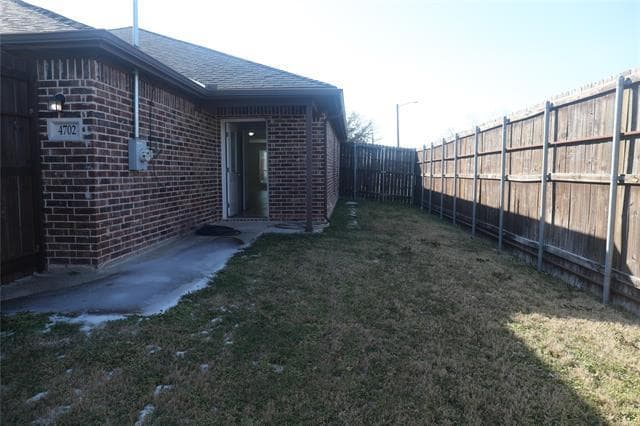 Building Photo - 4702 Mariner Dr