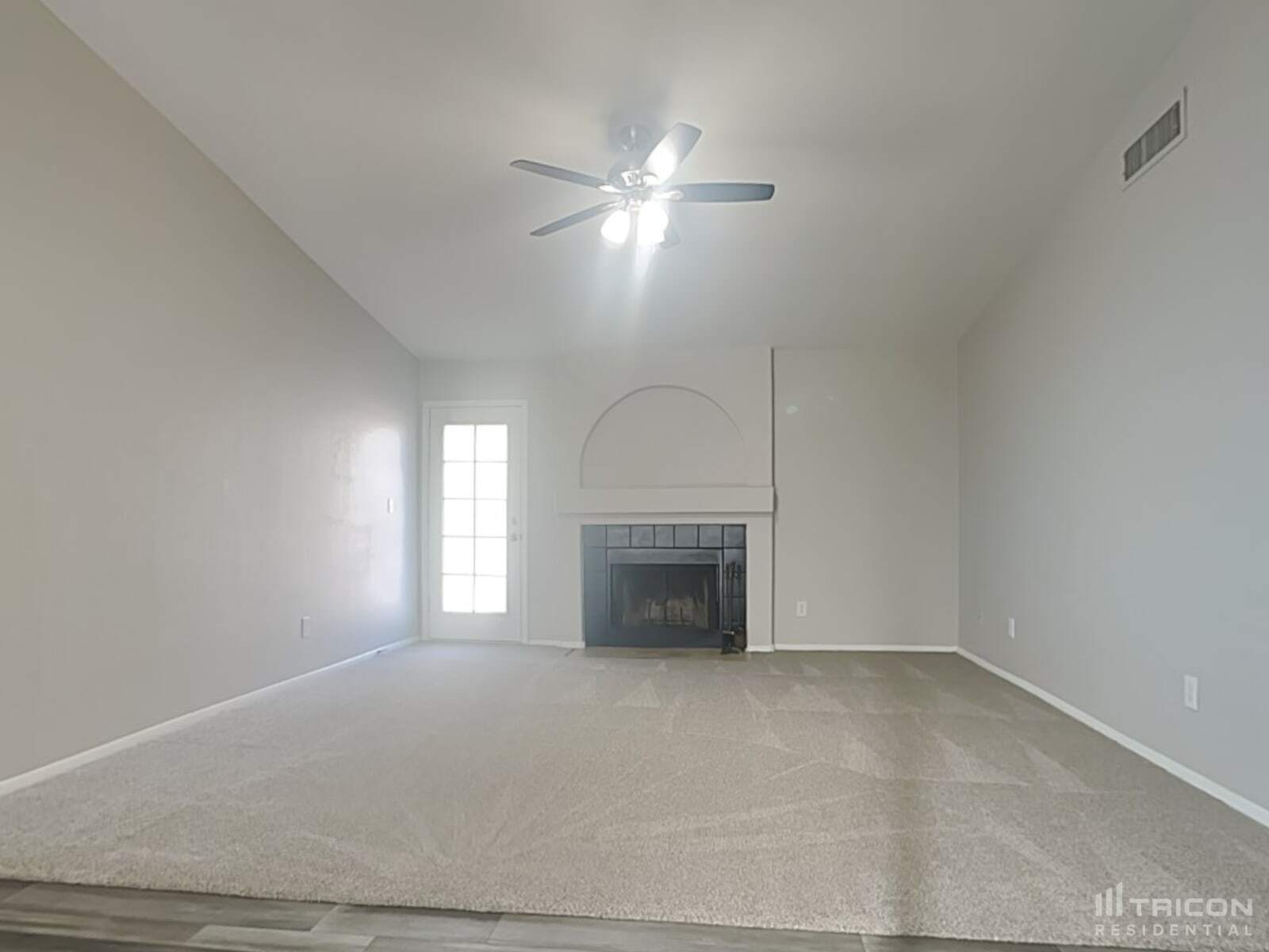 Building Photo - 4432 N 86th Dr