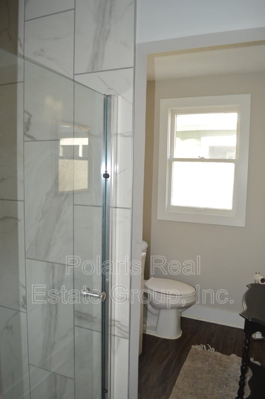 Building Photo - 931 E Raymond St