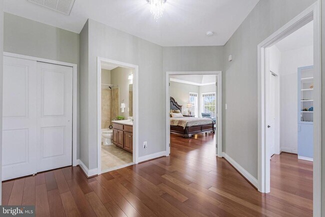 Building Photo - 22507 Bowens Wharf Pl