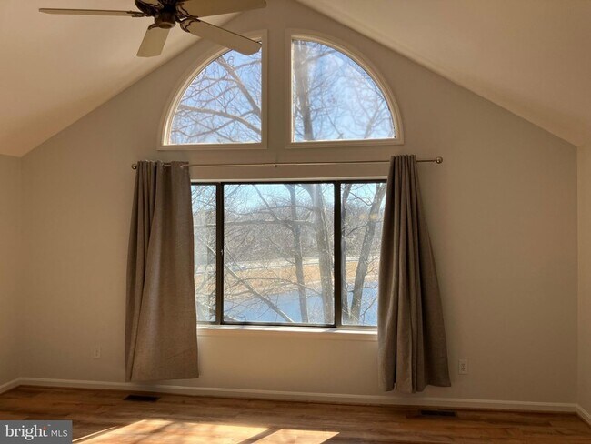 Building Photo - 11152 Harbor Ct