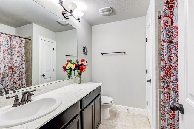 Building Photo - 4424 Casa Robles Dr
