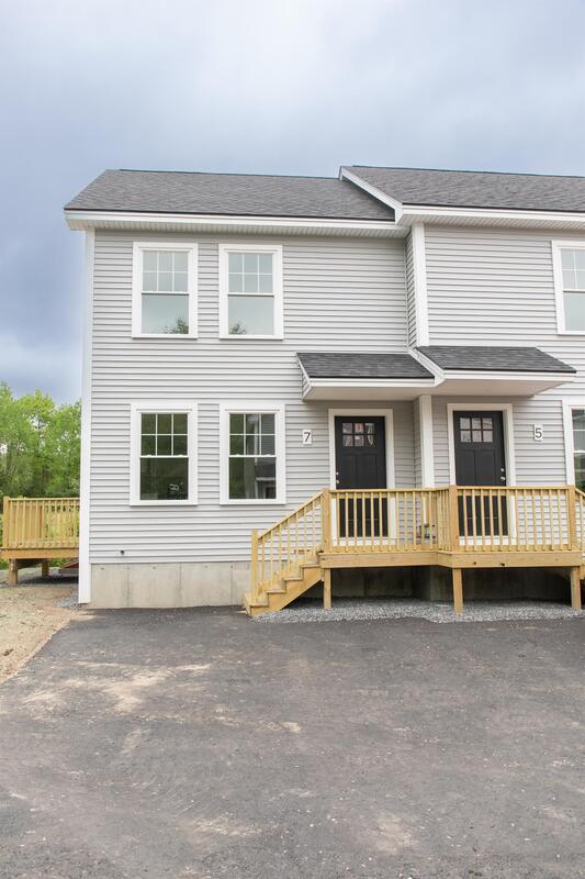 Building Photo - 5 Thomas Dr