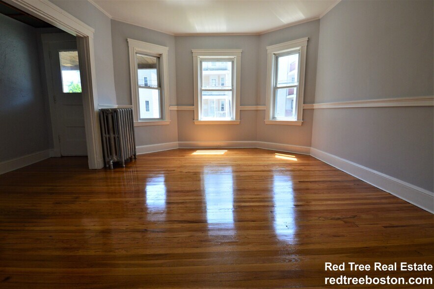 Building Photo - 32 Stellman Rd