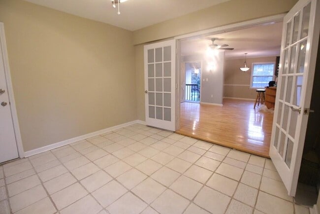 Building Photo - 59 Monet Ct NW
