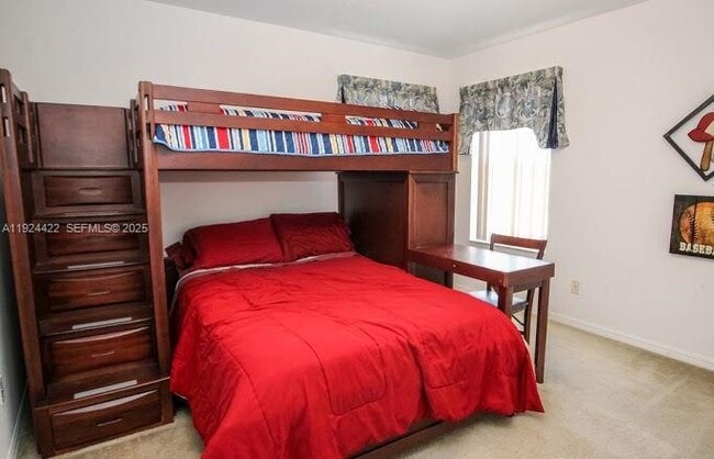 Building Photo - 640 Tupelo Cir