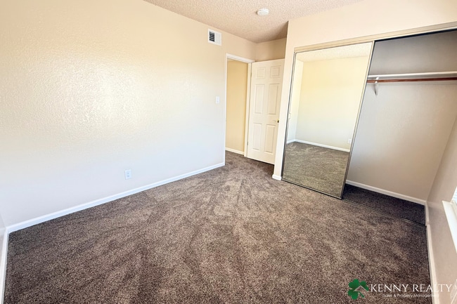 Building Photo - Comfortable 4-Bedroom, 2.5-Bath Home with ...