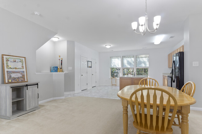 Dining Area - 6547 Revere St