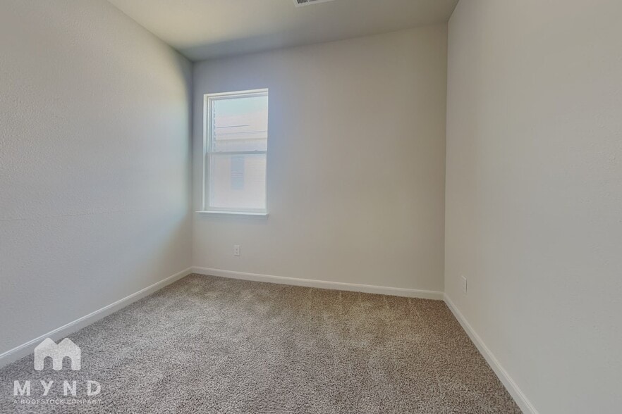 Building Photo - 415 Gib Woodall Dr