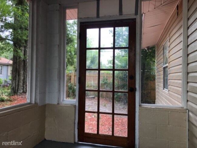 Building Photo - 2 br, 1 bath House - 2310 Pal