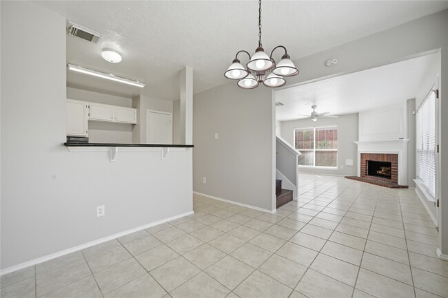 Building Photo - 2034 Greenwest Dr