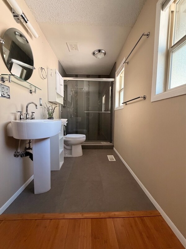 Building Photo - 4123 NE 138th Ave