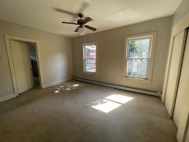Building Photo - 57-59 Holbrook St
