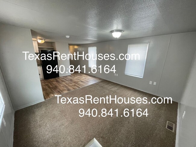 Building Photo - Beautifully Remodeled 3 Bed, 1 Bath Manufactured Home for Rent – Wichita Falls, TX