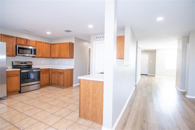 Building Photo - 6224 Thoroughbred Trail