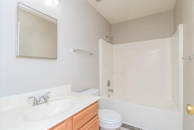 Building Photo - 12119 Bowsman Dr
