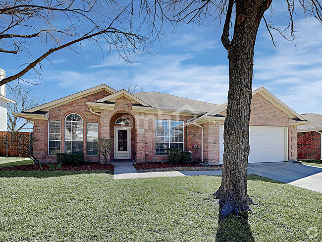 Building Photo - 815 Oak Hollow Ln