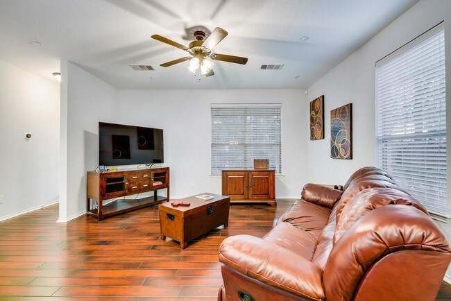 Building Photo - 14815 Avery Ranch Blvd